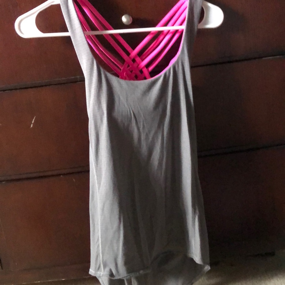 Lululemon tank top